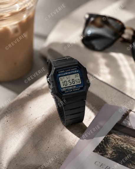 Casio Timepiece F-105W-1AWYEF
